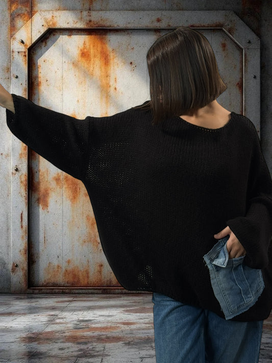 MICHOU - PULL OVERSIZE NOIR POCHE EN JEAN JUSQU'A LA TAILLE 56