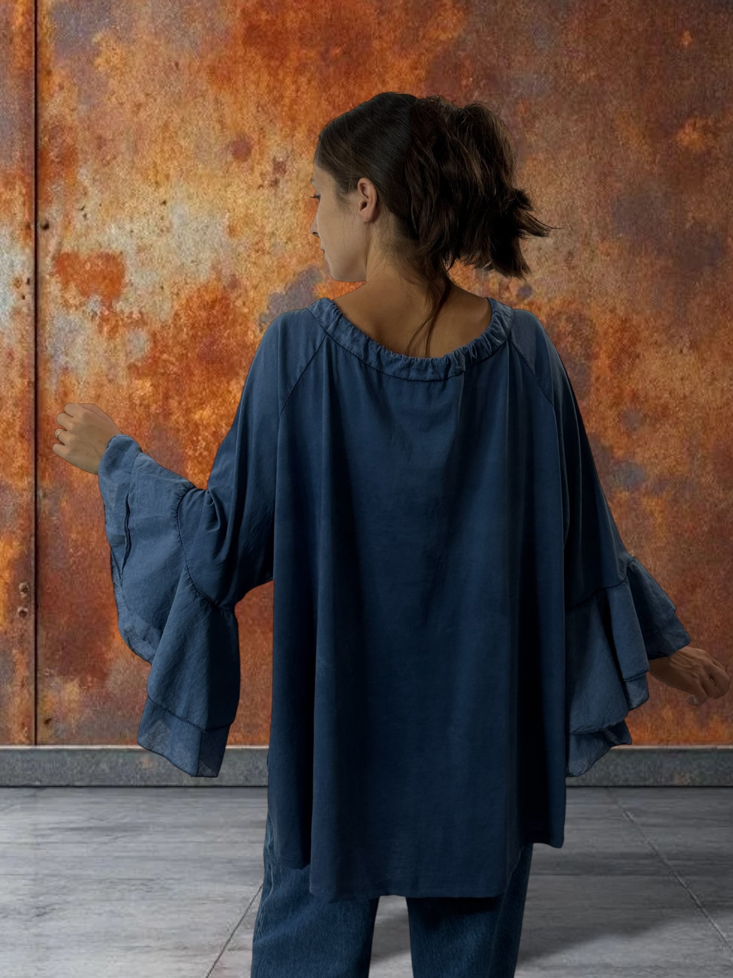 EMILIE - BLOUSE BLEUE EN COTON OVERSIZE JUSQU'A LA TAILLE 52