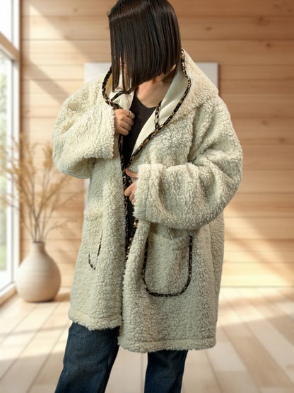 PAOLA - VESTE OVERSIZE BLANC CASSE EN MOUMOUTE JUSQU'A LA TAILLE 54/56