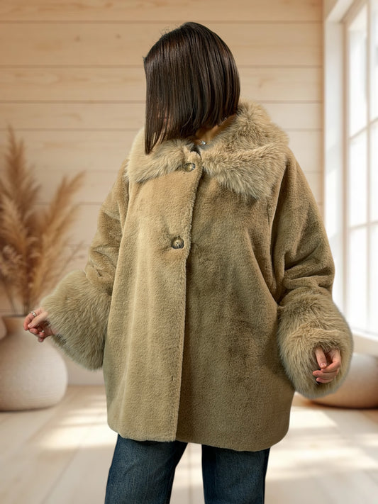 BERENGERE - VESTE FAUSSE FOURRURE OVERSIZE BEIGE JUSQU'A LA TAILLE 54