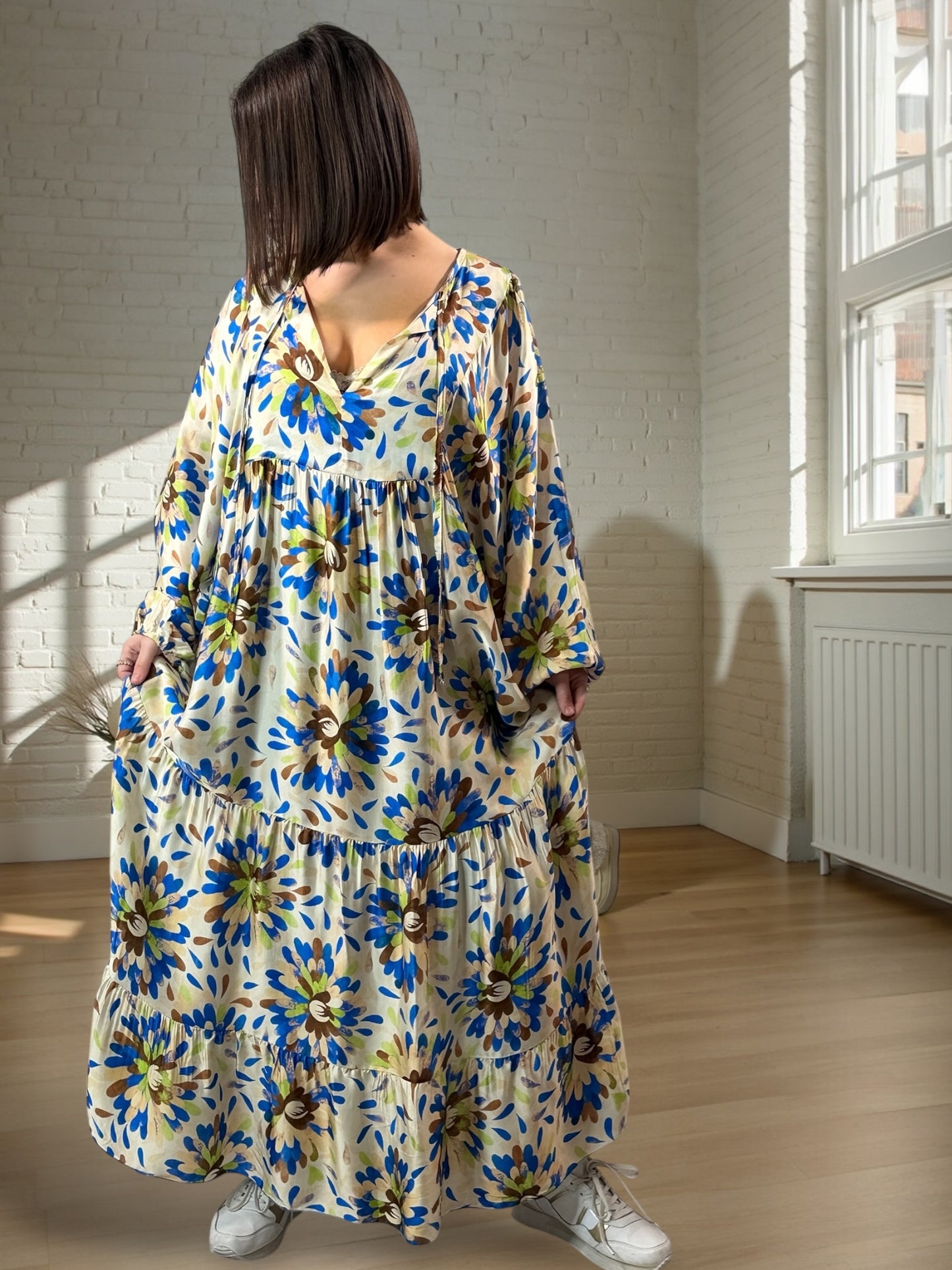 CAMILLA - ROBE AVEC DE LA SOIE MOTIF IMPERIAL JUSQU'A LA TAILLE 52