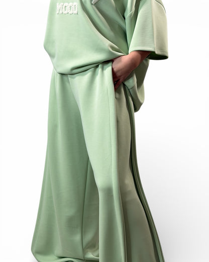 LORENZO - PANTALON AMPLE FLUIDE VERT AMANDE TAILLE 46 A 52/54