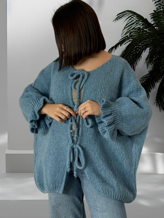 BERENGERE - GILET OVERSIZE BLEU AVEC NOEUDS JUSQU'A LA TAILLE 52/54