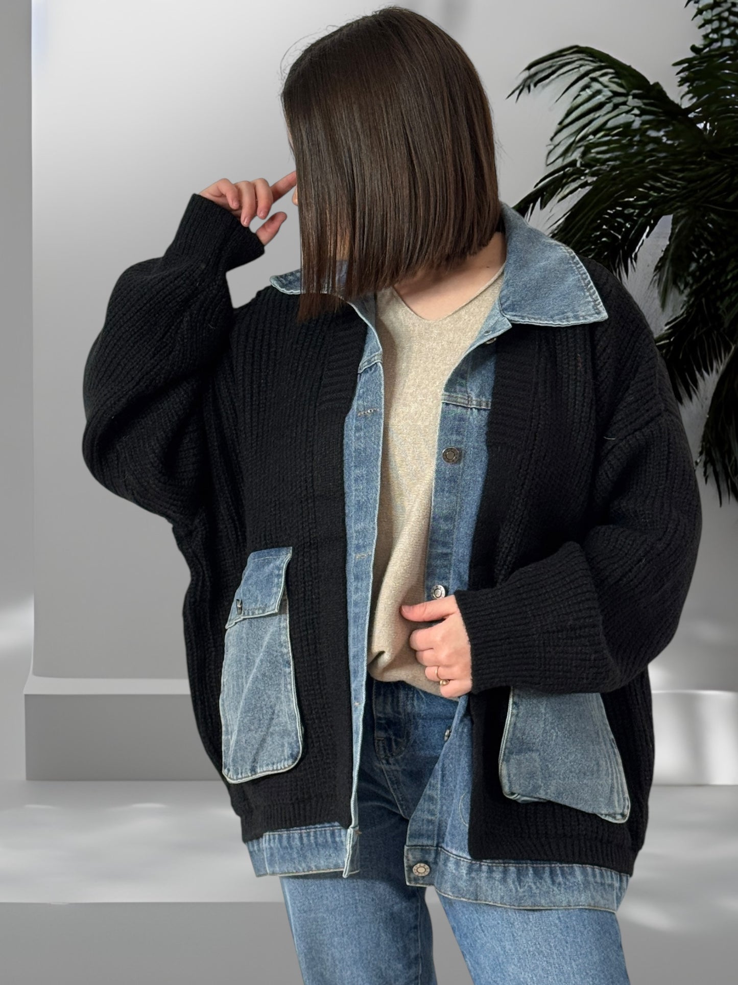 MASSIMO - VESTE NOIRE OVERSIZE AVEC JEAN JUSQU'A LA TAILLE 54