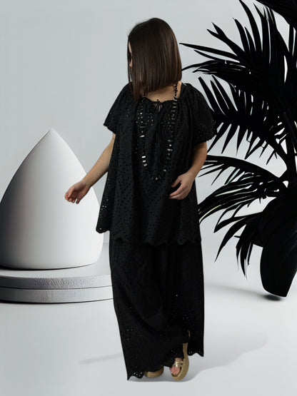 GIOVANI - PANTALON NOIR EN BRODERIE ANGLAISE JUSQU'A LA TAILLE 50/52
