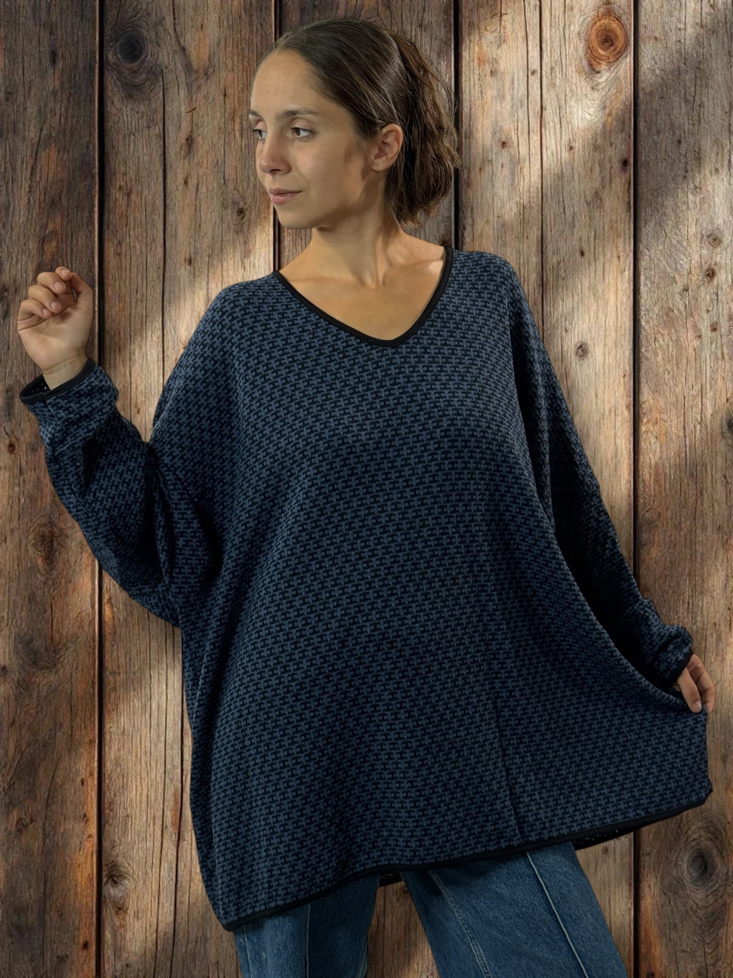 PABLO - PULL EN MAILLE A MOTIF BLEU JUSQU'A LA TAILLE 56