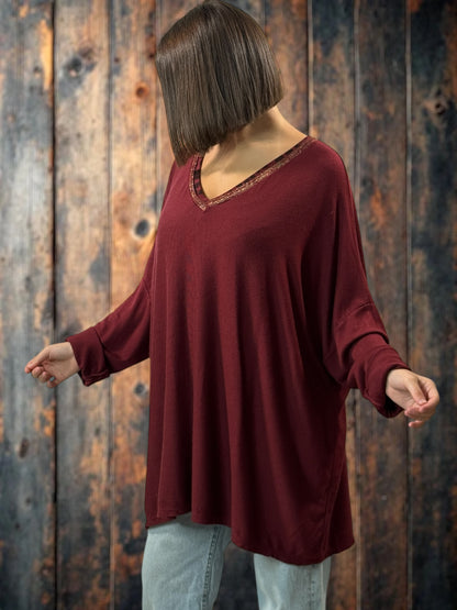 NINA - PULL BORDEAUX EN MAILLE ENCOLURE LISERE LEOPARD JUSQU'A LA TAILLE 56