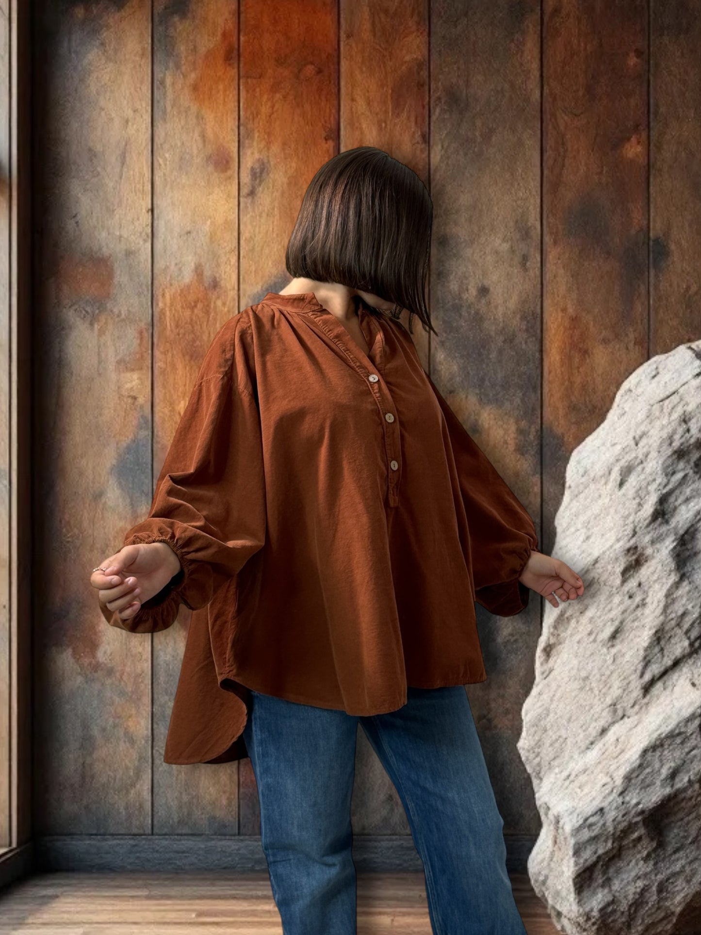 ALICIA - BLOUSE ROUILLE EN VELOURS MILLERAIES OVERSIZE JUSQU'A LA TAILLE 56