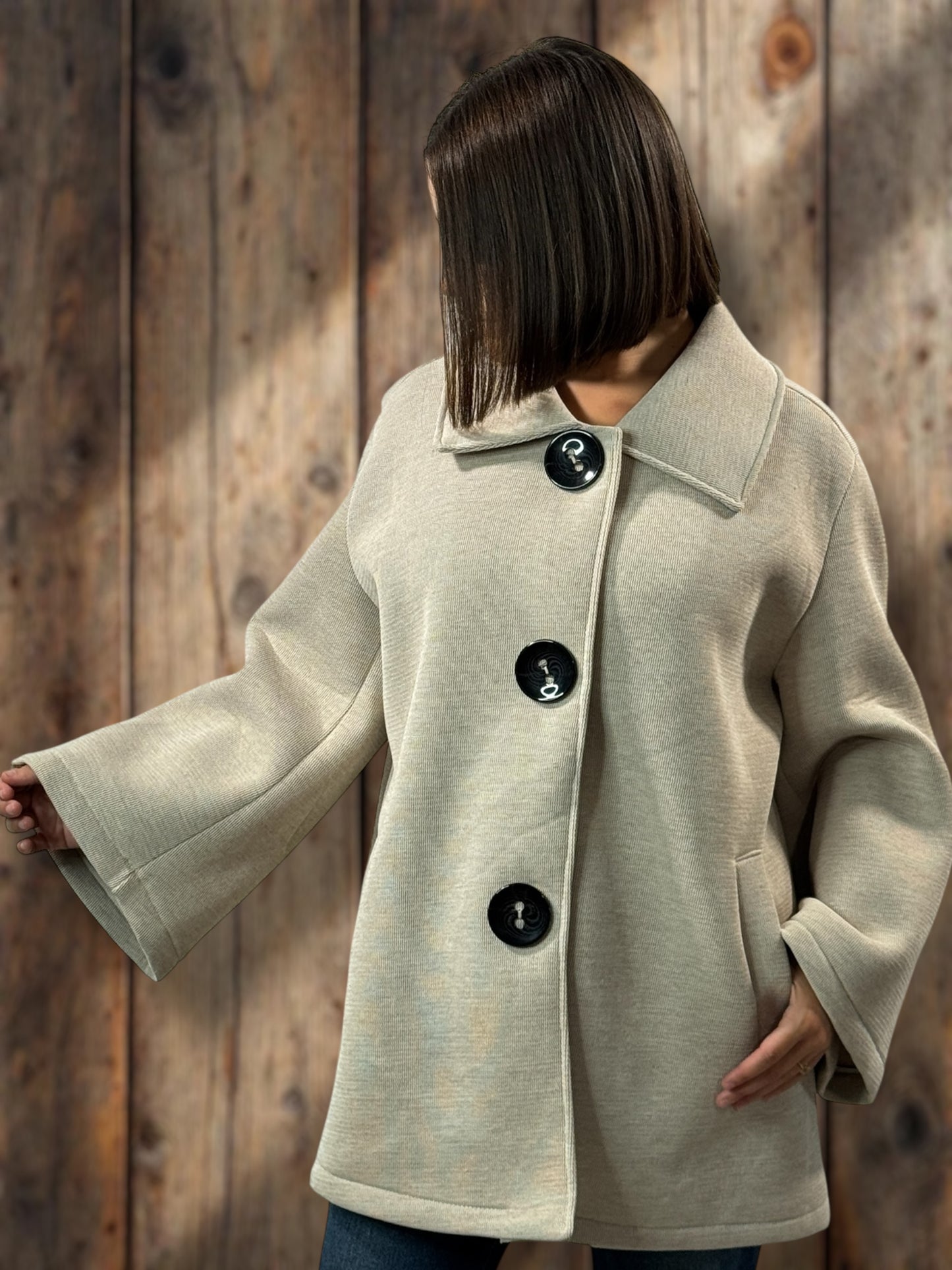ROSALINA - VESTE OVERSIZE BEIGE JUSQU'A LA TAILLE 52