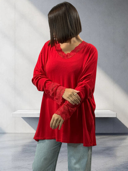 VALENTINA - PULL ROUGE EN MAILLE BORDE DE DENTELLE JUSQU'A LA TAILLE 54