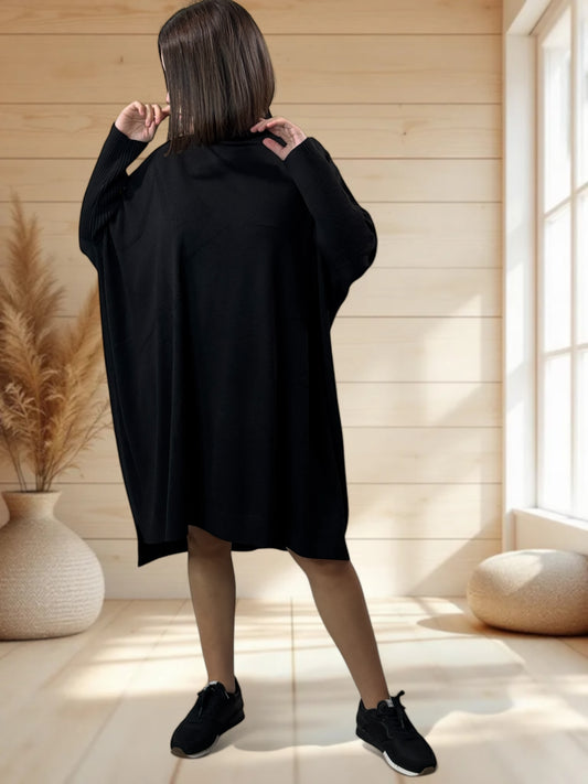 MARISOL - ROBE NOIRE OVERSIZE EN MAILLE JUSQU'A LA TAILLE 56