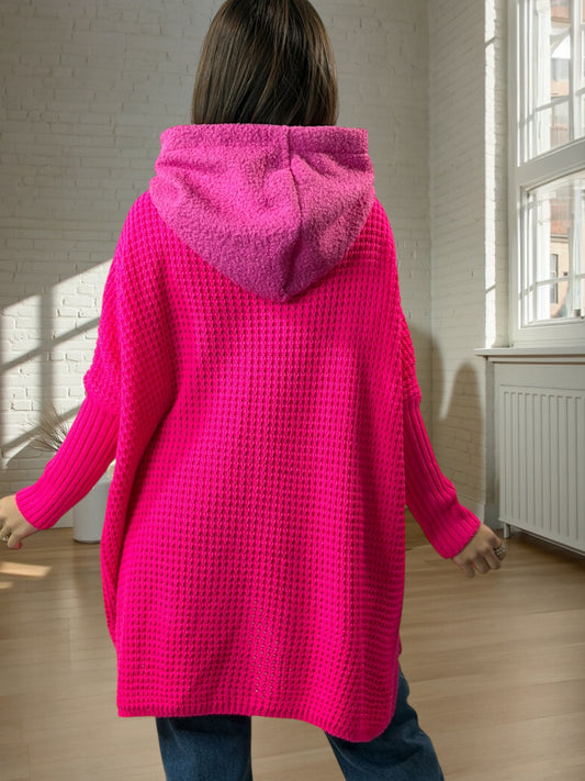 MIKA - PULL OVERSIZE FUCHSIA AVEC CAPUCHE JUSQU'A LA TAILLE 56/58