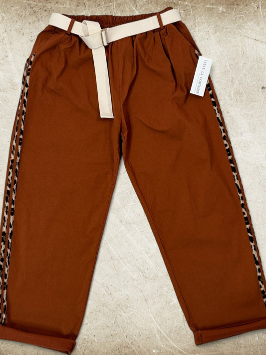 GABIN - PANTALON ROUX AVEC CEINTURE JUSQU'A LA TAILLE 52/54