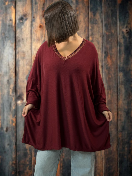 NINA - PULL BORDEAUX EN MAILLE ENCOLURE LISERE LEOPARD JUSQU'A LA TAILLE 56