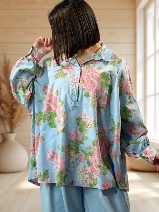 DONATELLA - BLOUSE BLEUE A FLEUR JUSQU'A LA TAILLE 54