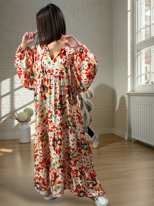 CAMILLA - ROBE AVEC DE LA SOIE MOTIF ROUGE JUSQU'A LA TAILLE 52