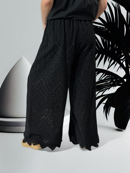 GIOVANI - PANTALON NOIR EN BRODERIE ANGLAISE JUSQU'A LA TAILLE 50/52