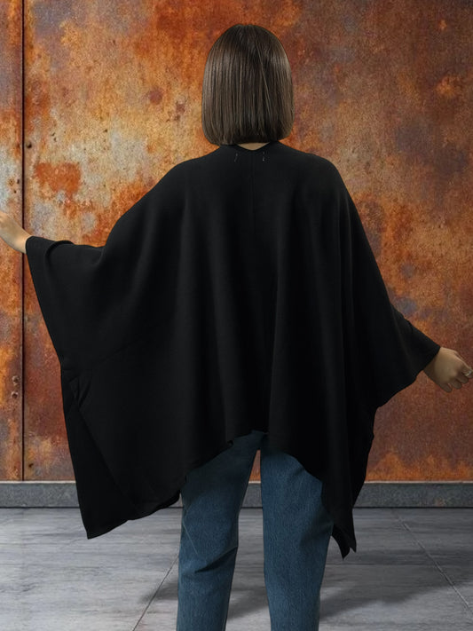 ADRIANA - GILET PONCHO NOIR EN MAILLE JUSQU'A LA TAILLE 60
