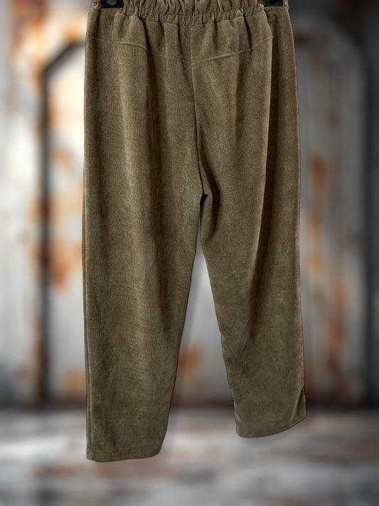 LEON - PANTALON EN VELOURS CAMEL TAILLE 44 A 50/52