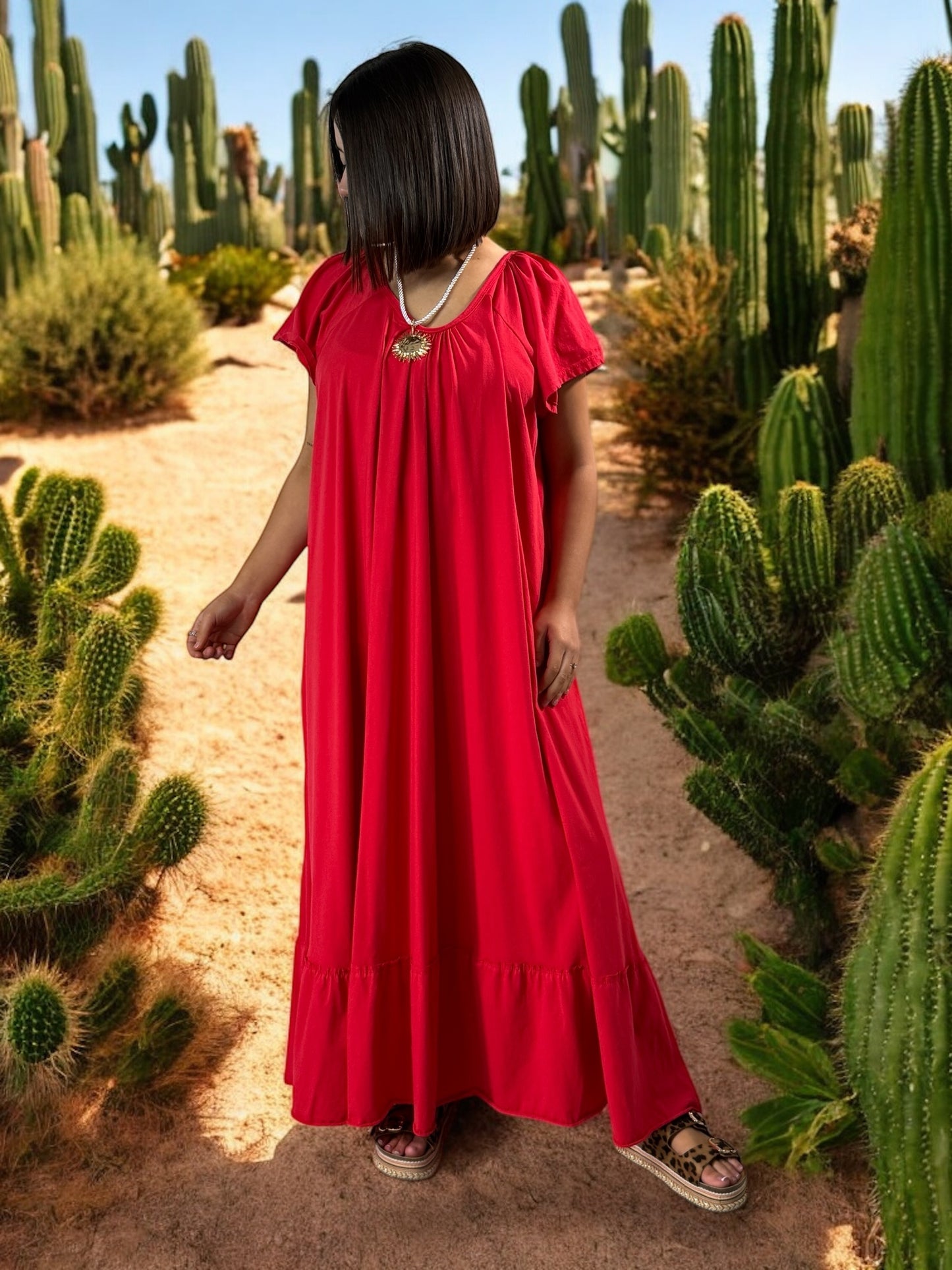 ANTIBES - ROBE LONGUE OVERSIZE ROUGE JUSQU'A LA TAILLE 56