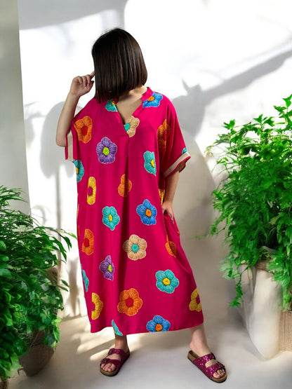 LALY - ROBE OVERSIZE FUCHSIA MOTIF FLEUR JUSQU'A LA TAILLE 54