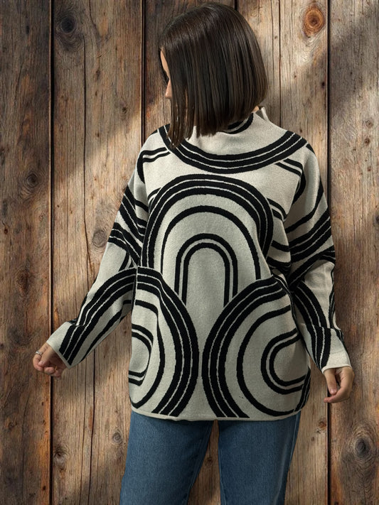 SOPHIE - PULL OVERSIZE MOTIF NOIR JUSQU'A LA TAILLE 50