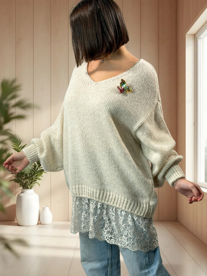 MONIKA - PULL BLANC CASSE AVEC DENTELLE JUSQU'A LA TAILLE 48/50