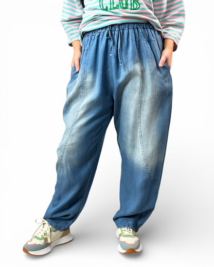 CRISTIANO - PANTALON AMPLE FLUIDE EN JEAN TENCEL TAILLE 40/42 A 48