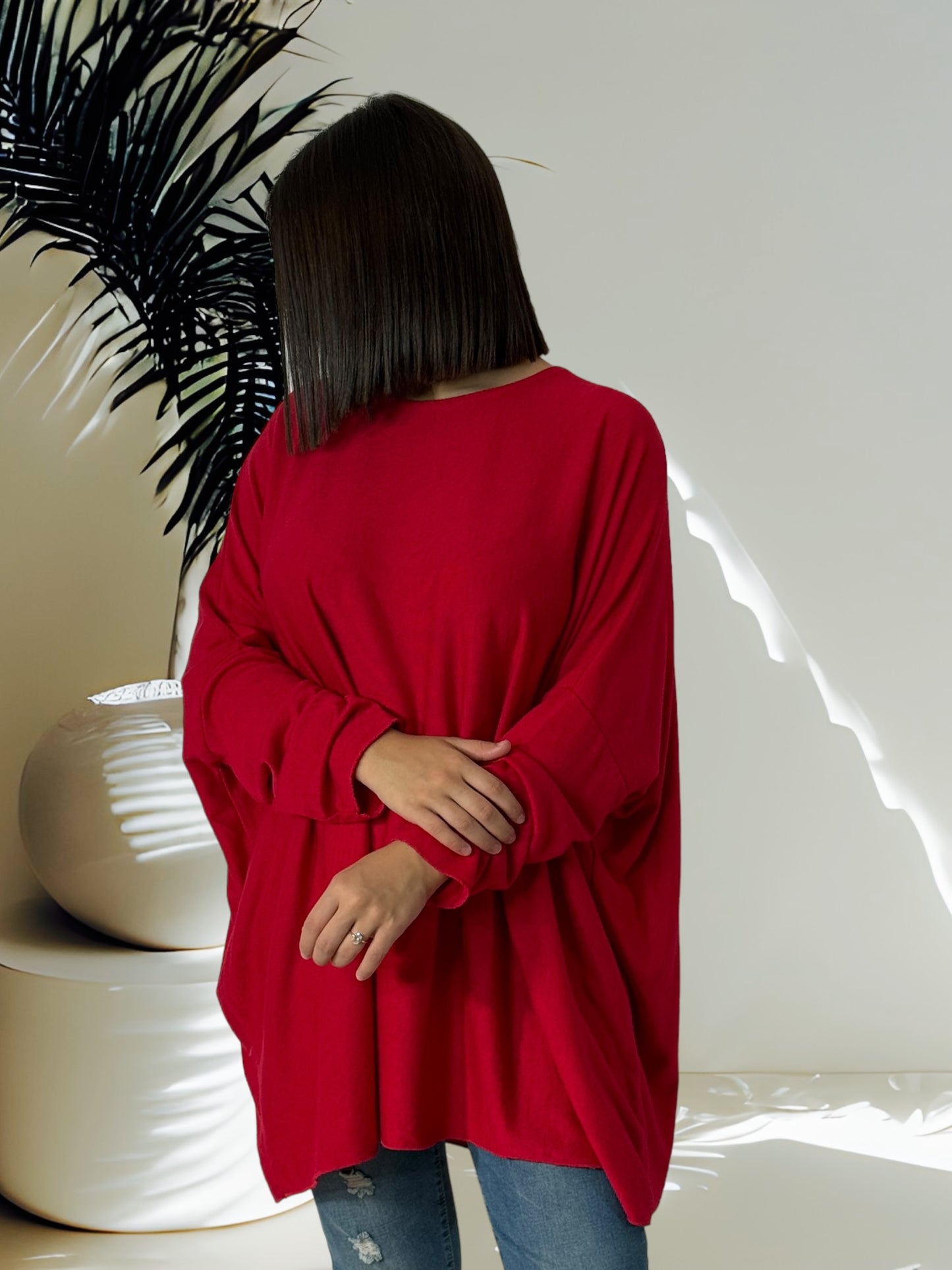 CAPRIO - PULL ROUGE EN MAILLE FLUIDE JUSQU'A LA TAILLE 54