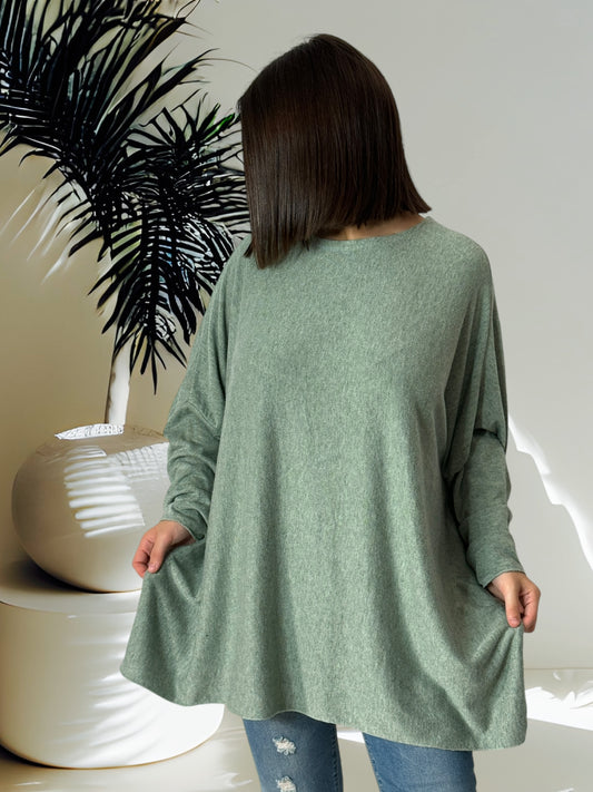 CAPRIO - PULL VERT EN MAILLE FLUIDE JUSQU'A LA TAILLE 54