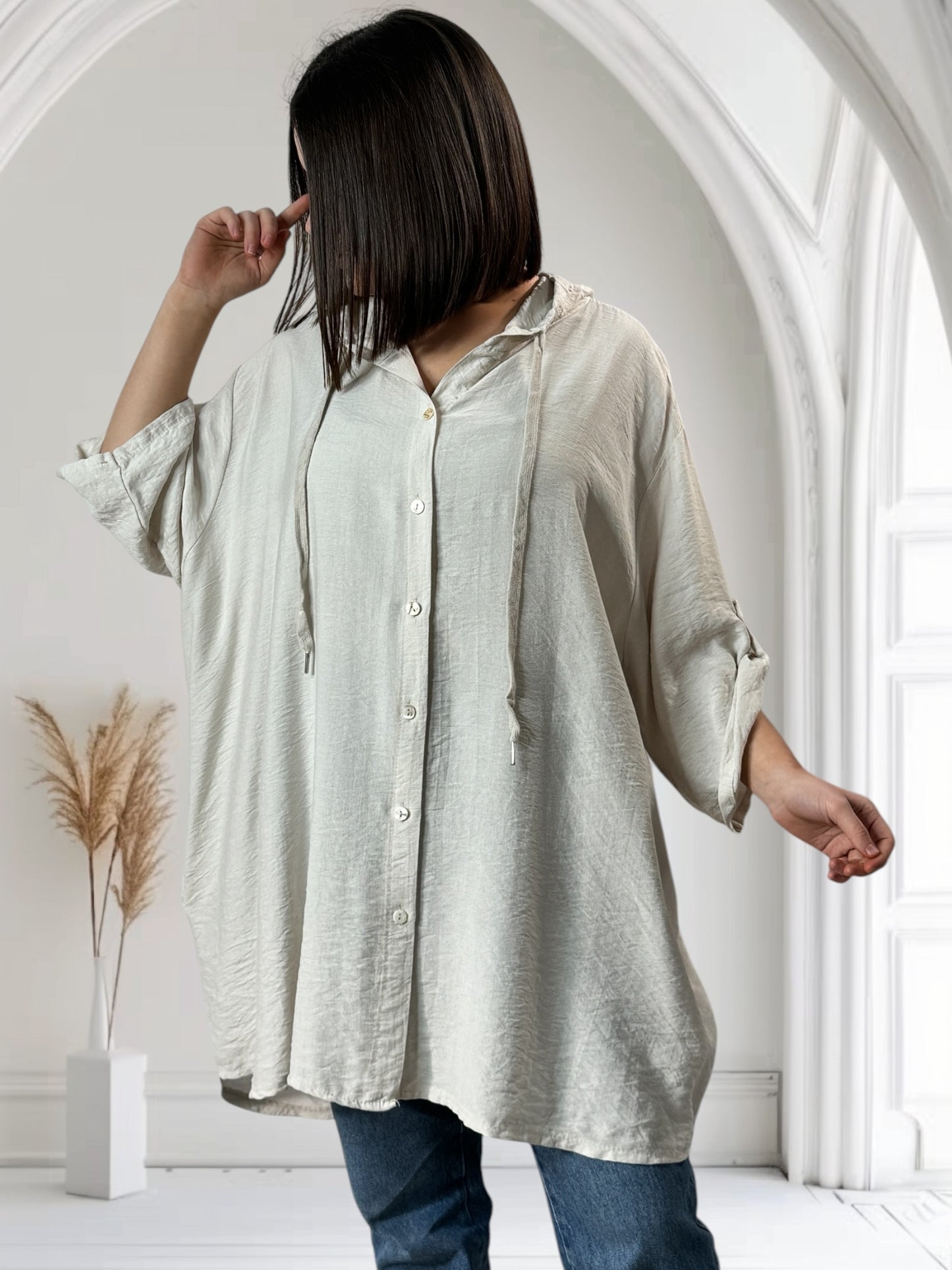 KARINE - VESTE CHEMISE BEIGE OVERSIZE  A CAPUCHE JUSQU'A LA TAILLE 58