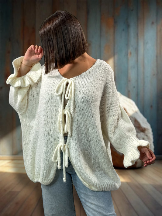 BERENGERE - GILET OVERSIZE BLANC CASSE AVEC NOEUDS JUSQU'A LA TAILLE 52/54