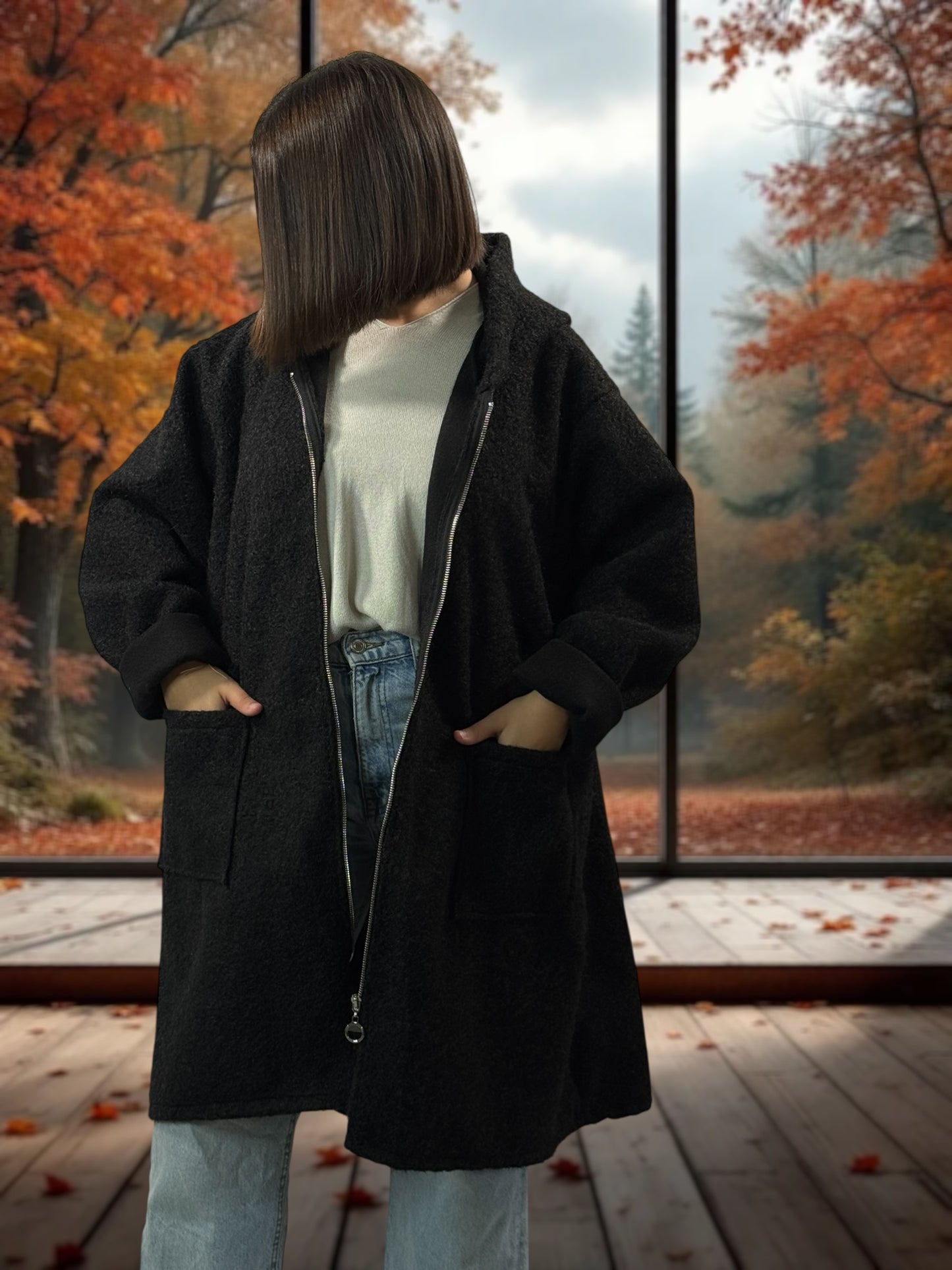 OCEANE - VESTE OVERSIZE NOIRE A CAPUCHE JUSQU'A LA TAILLE 54/56