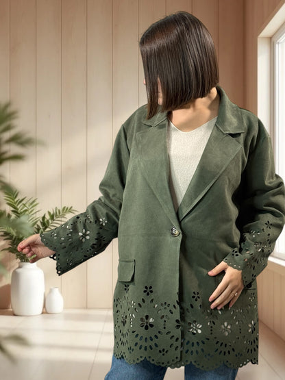 PAMELA - BLAZER KAKI EN SUEDINE DECOUPE DENTELLE JUSQU'A LA TAILLE 52