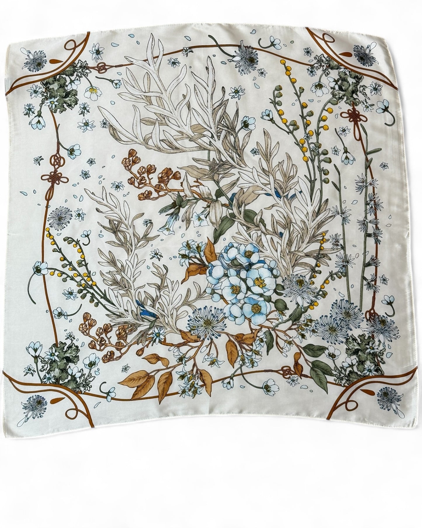 JULIETTE REF9 - PETIT FOULARD BLANC CASSE A FLEUR