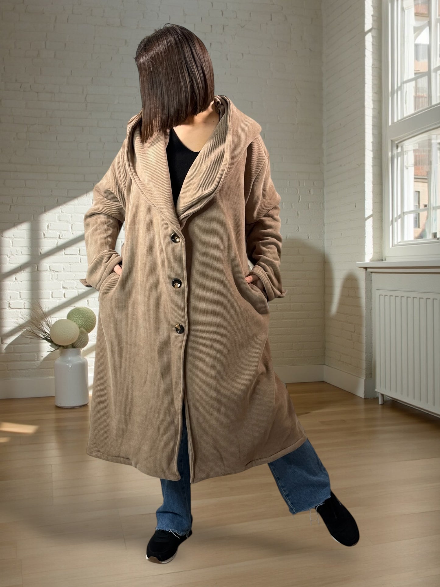 CARLOTA - MANTEAU OVERSIZE TAUPE A CAPUCHE JUSQU'A LA TAILLE 56/58