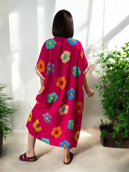 LALY - ROBE OVERSIZE FUCHSIA MOTIF FLEUR JUSQU'A LA TAILLE 54