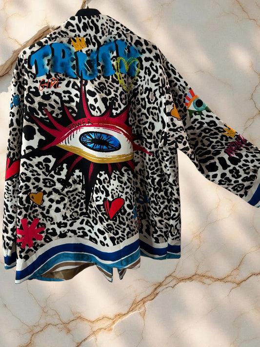 MARICAO - VESTE OVERSIZE MOTIF OEIL JUSQU'A LA TAILLE 52