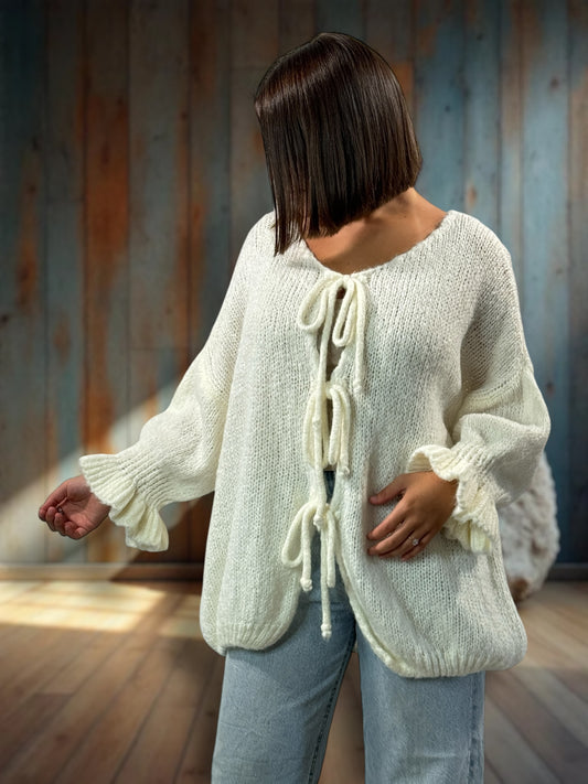 BERENGERE - GILET OVERSIZE BLANC CASSE AVEC NOEUDS JUSQU'A LA TAILLE 52/54