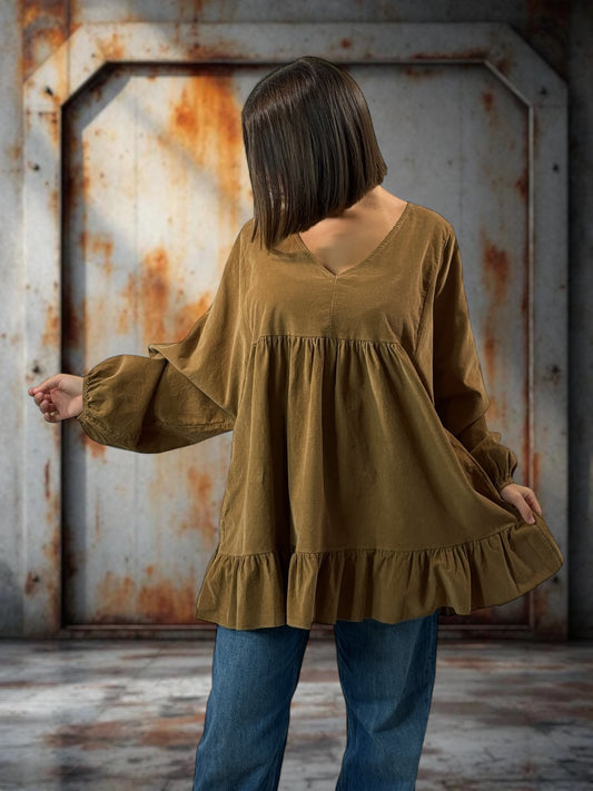 VICTORIA - TUNIQUE CAMEL EN VELOURS MILLERAIES OVERSIZE JUSQU'A LA TAILLE 52