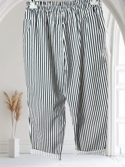 AUBIN - PANTALON SPORTSWEAR A RAYURE MARINE TAILLE 46 A 52