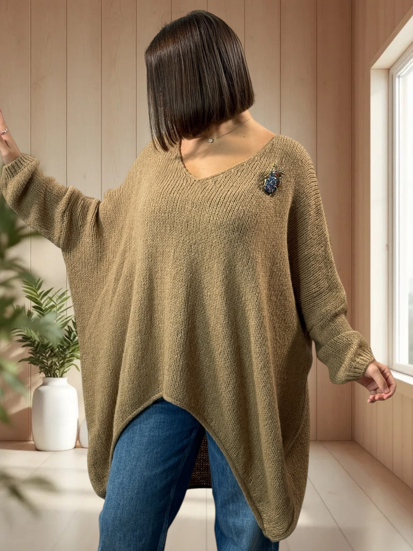 JULIA- PULL OVERSIZE CAMEL JUSQU'A LA TAILLE 56/58