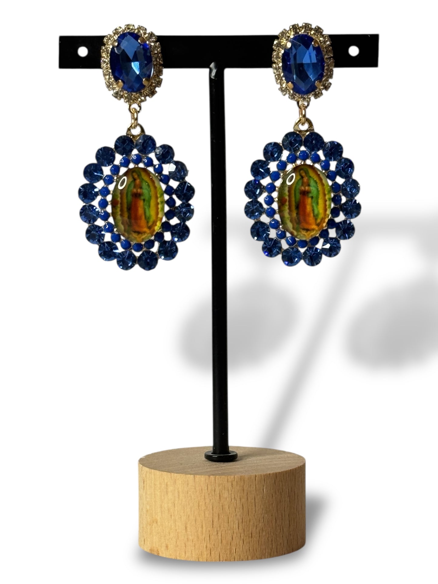 VIERGE - BOUCLES D'OREILLES TENDANCE AVEC STRASS