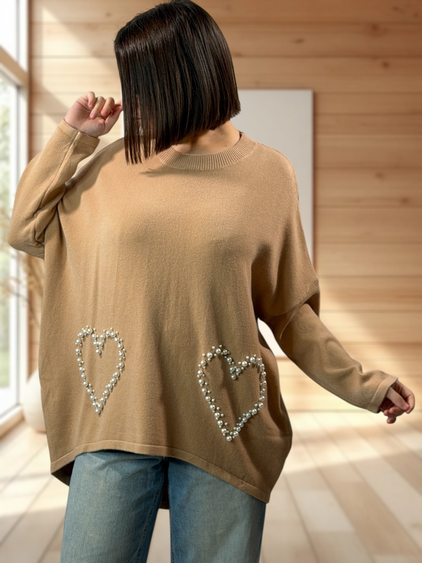 GLORIA - PULL OVERSIZE CAMEL AVEC PERLE JUSQU'A LA TAILLE 52/54