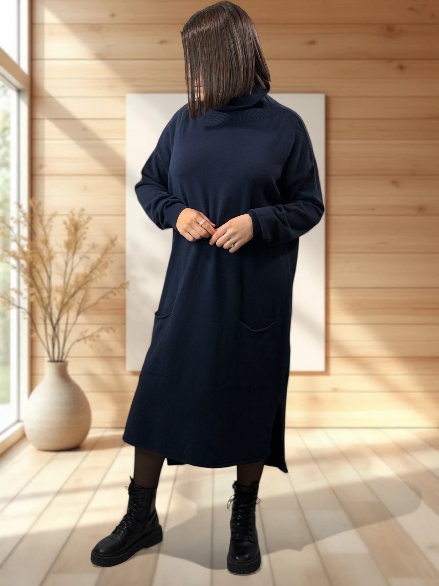 LEONIE - ROBE EN MAILLE MARINE OVERSIZE JUSQU'A LA TAILLE 48/50