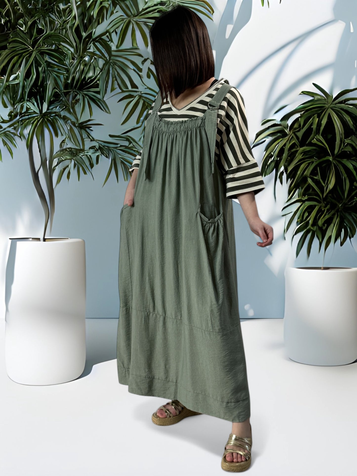 INGRID - ROBE TABLIER KAKI JUSQU'A LA TAILLE 56