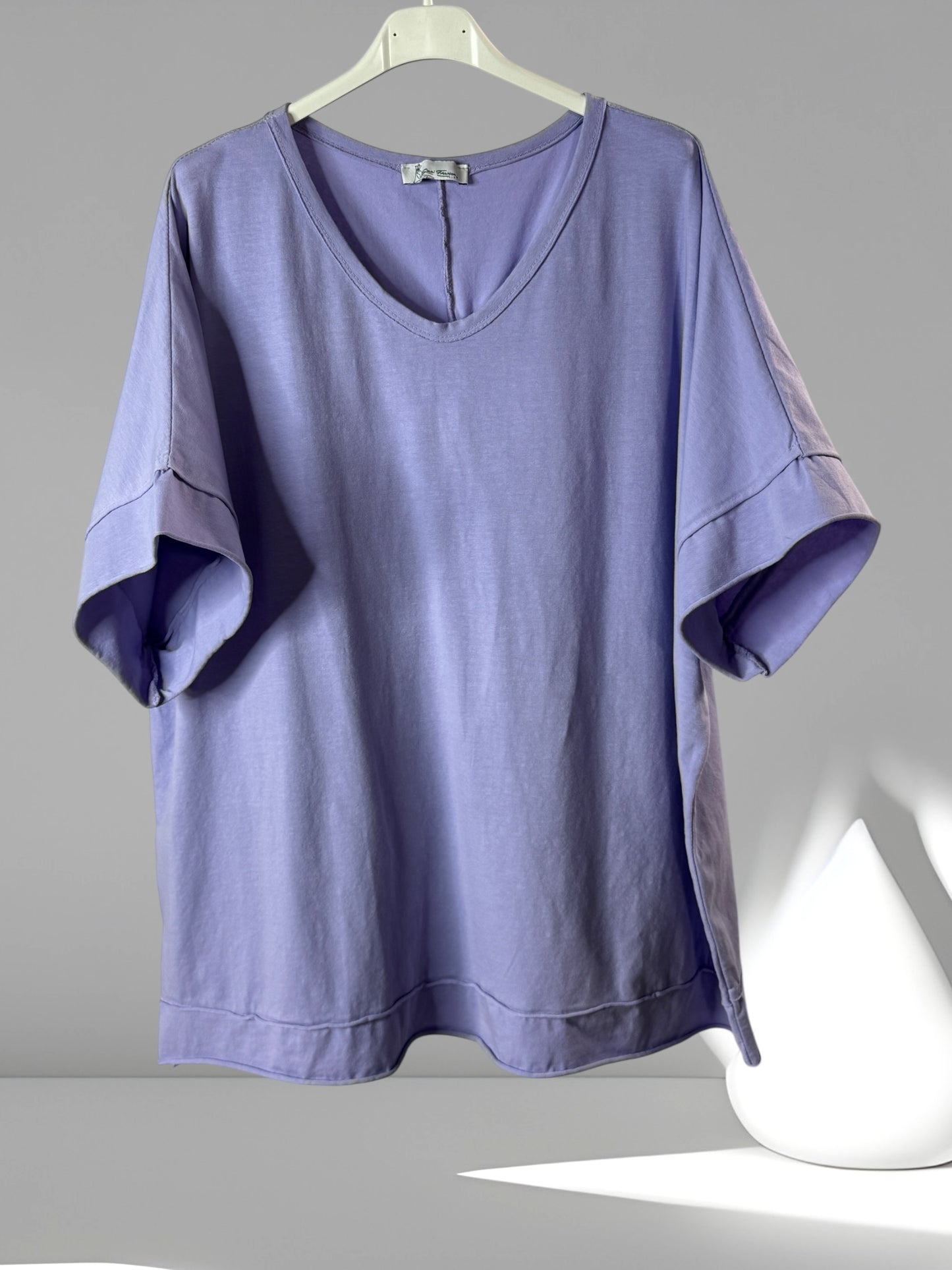 RITA - T-SHIRT LILAS OVERSIZE MOTIF PAPILLON AU DOS JUSQU'A LA TAILLE 54/56
