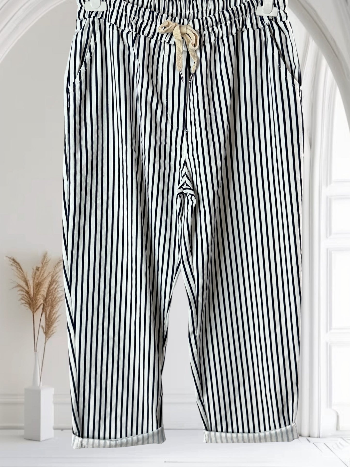AUBIN - PANTALON SPORTSWEAR A RAYURE MARINE TAILLE 46 A 52
