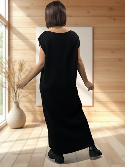 GABRIELA - ENSEMBLE NOIR EN MAILLE ROBE ET GILET JUSQU'A LA TAILLE 48