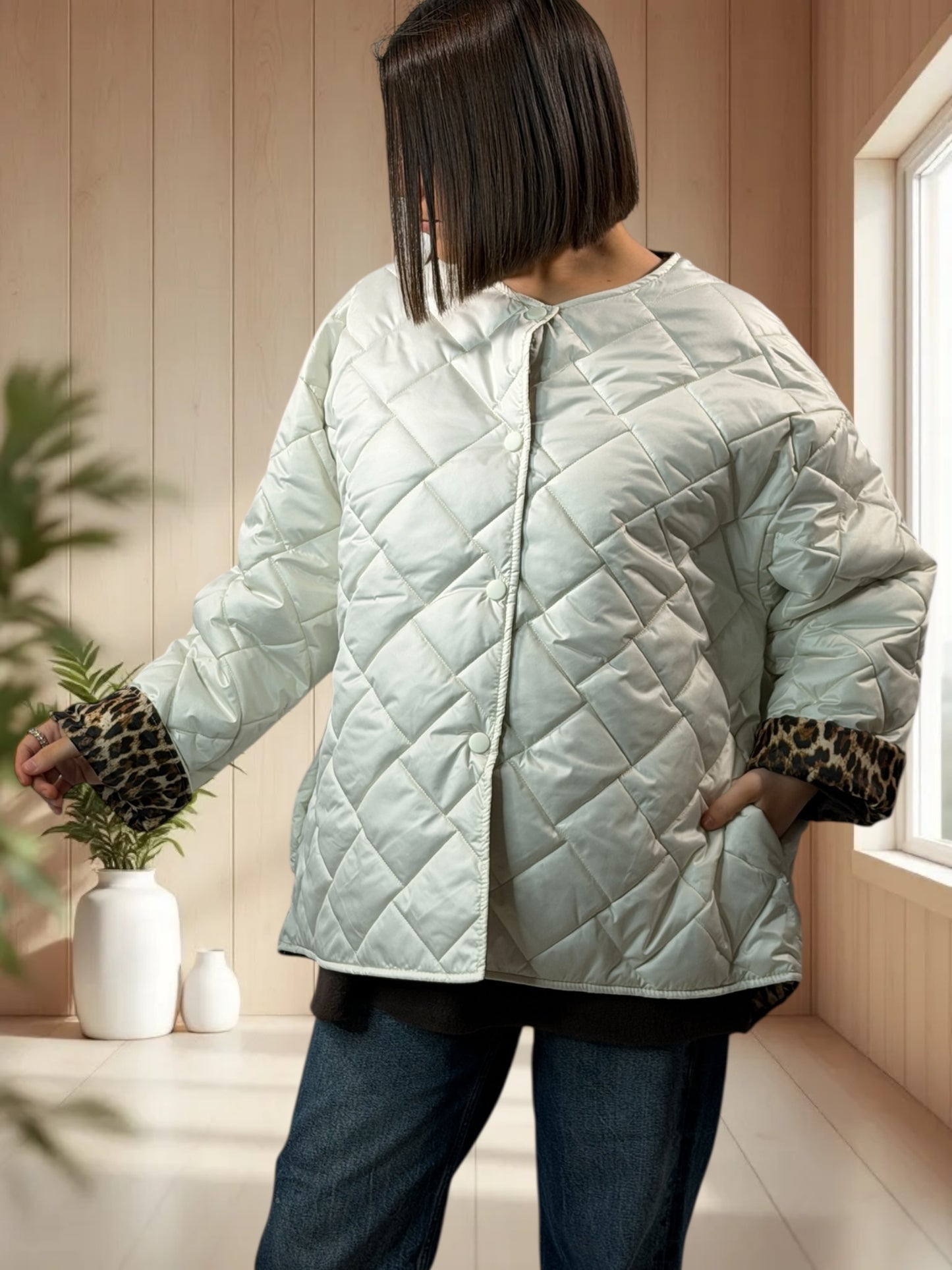 DEBORAH - DOUDOUNE BLANCHE INTERIEUR LEOPARD TAILLE 44 A 50